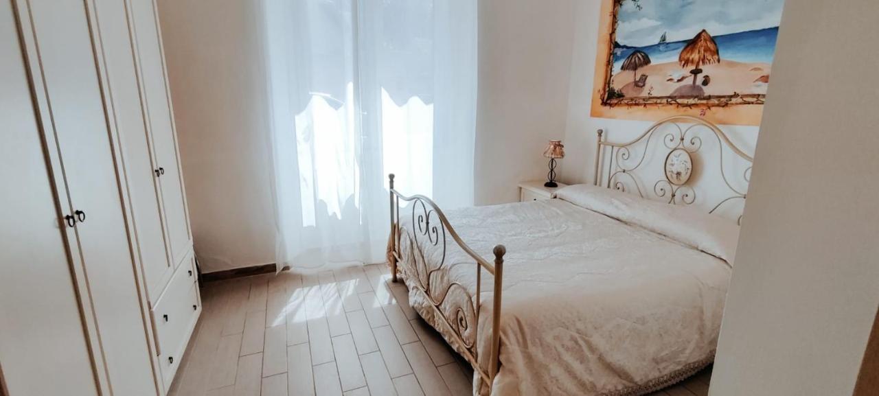 La Porta Sulla Costa Bed & Breakfast ซานปันตาเลโอ ภายนอก รูปภาพ