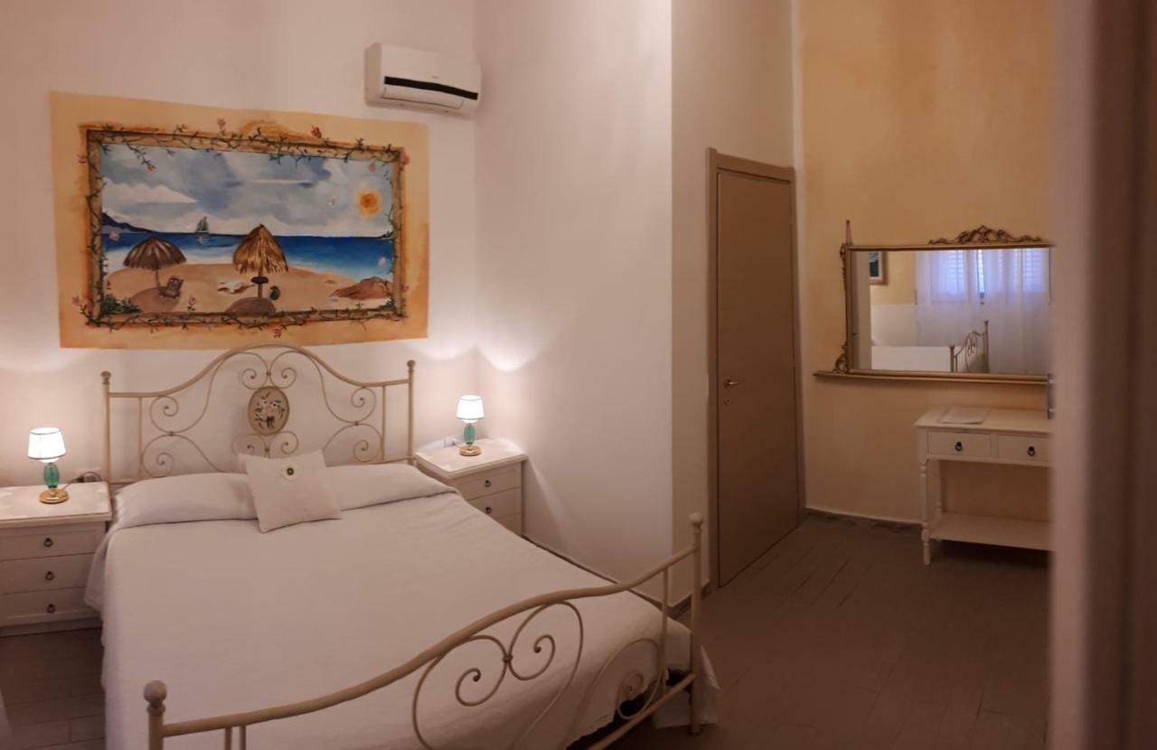 La Porta Sulla Costa Bed & Breakfast ซานปันตาเลโอ ภายนอก รูปภาพ